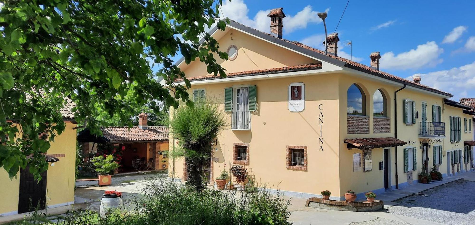 Ca Trifolera Barbaresco - Romantico Cascinale Con Antica Cantina Nel Cuore Delle Langhe - Degustazione Vini Nella Nostra Cantina Exterior foto